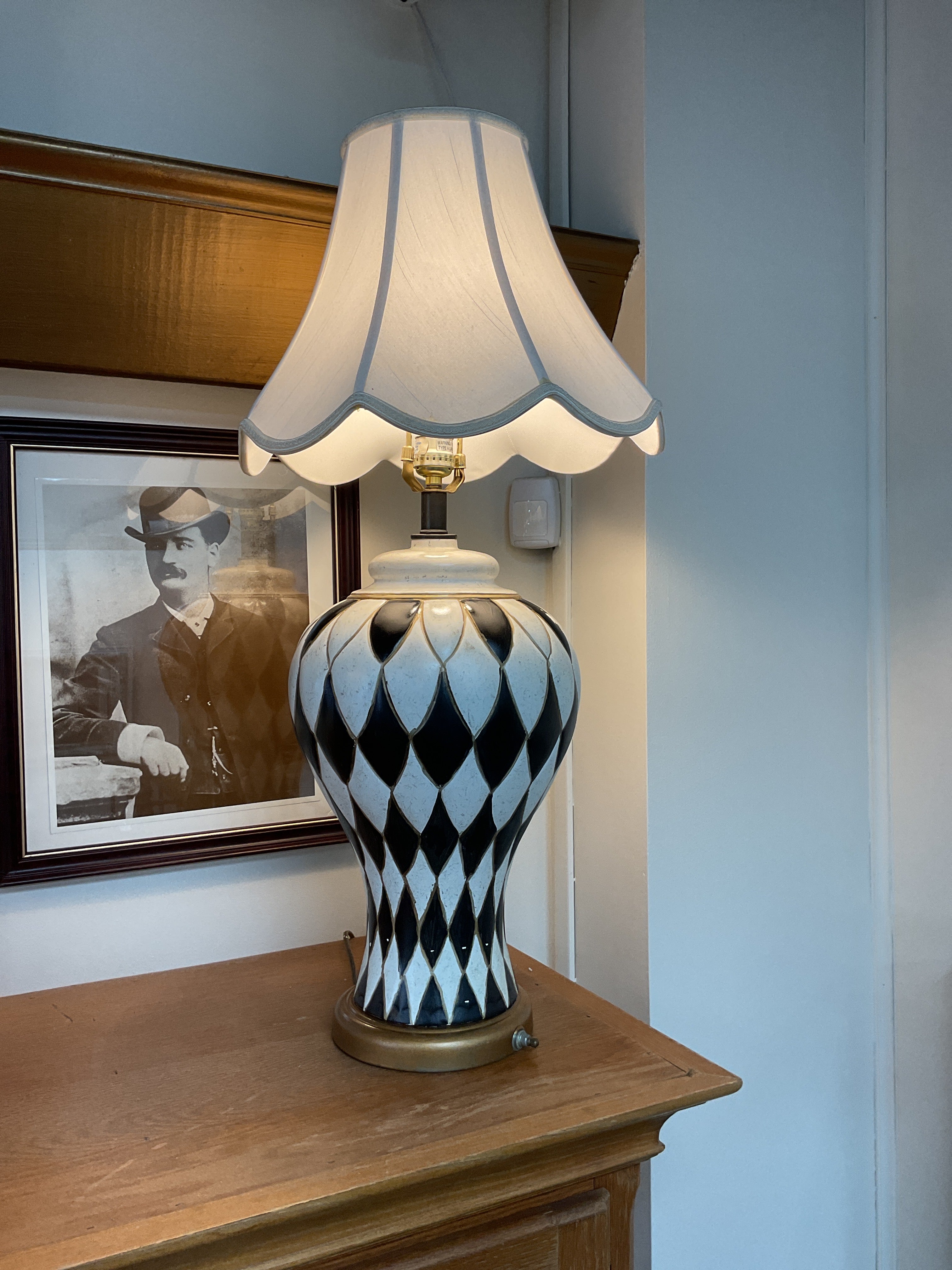 Black & White Checkered Lamp