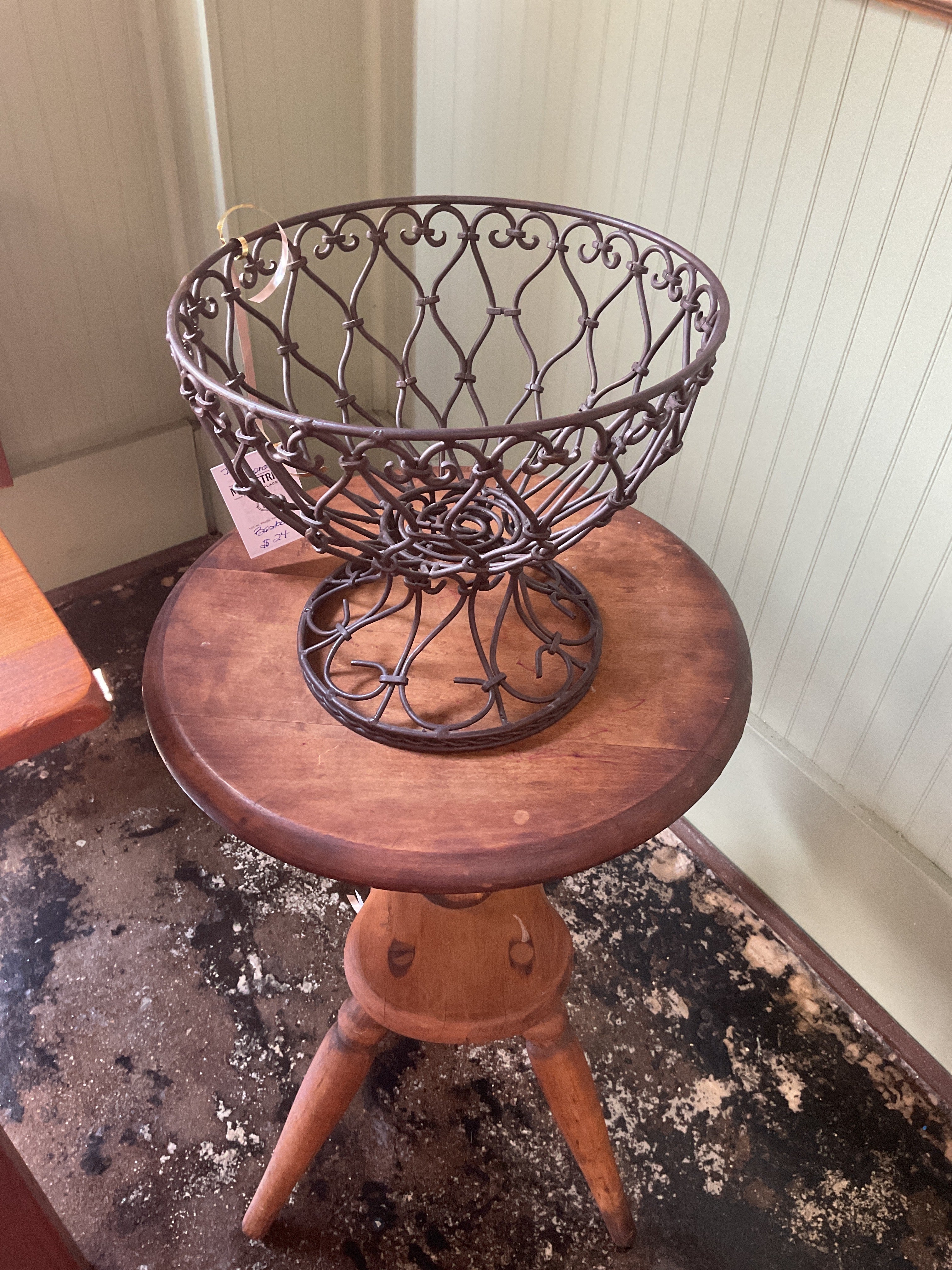 Iron Decorative Basket