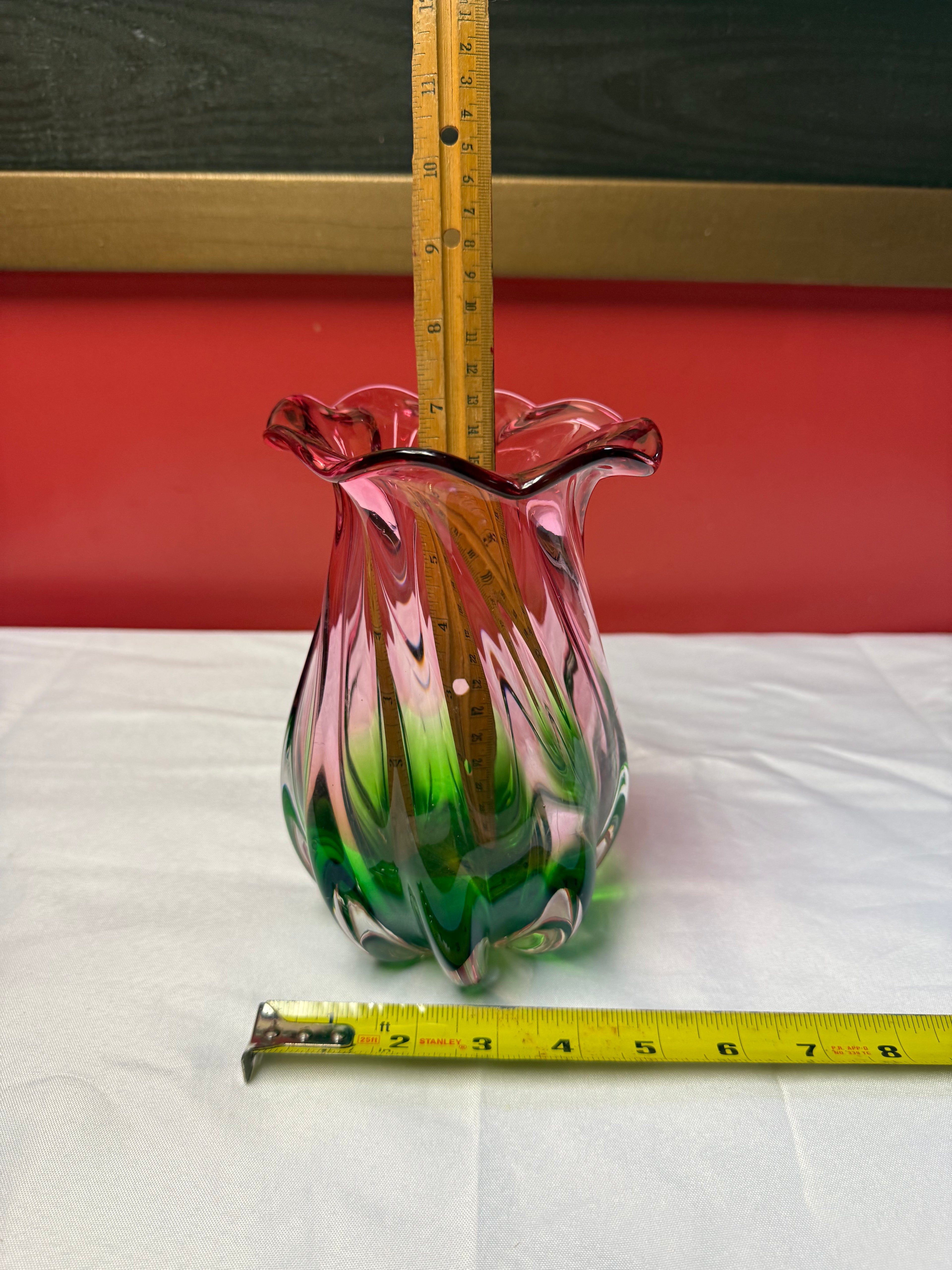 Vintage Hand Blown Art Glass Vase Pink Green Swirl Ruffled Rim Heavy 7 Inch