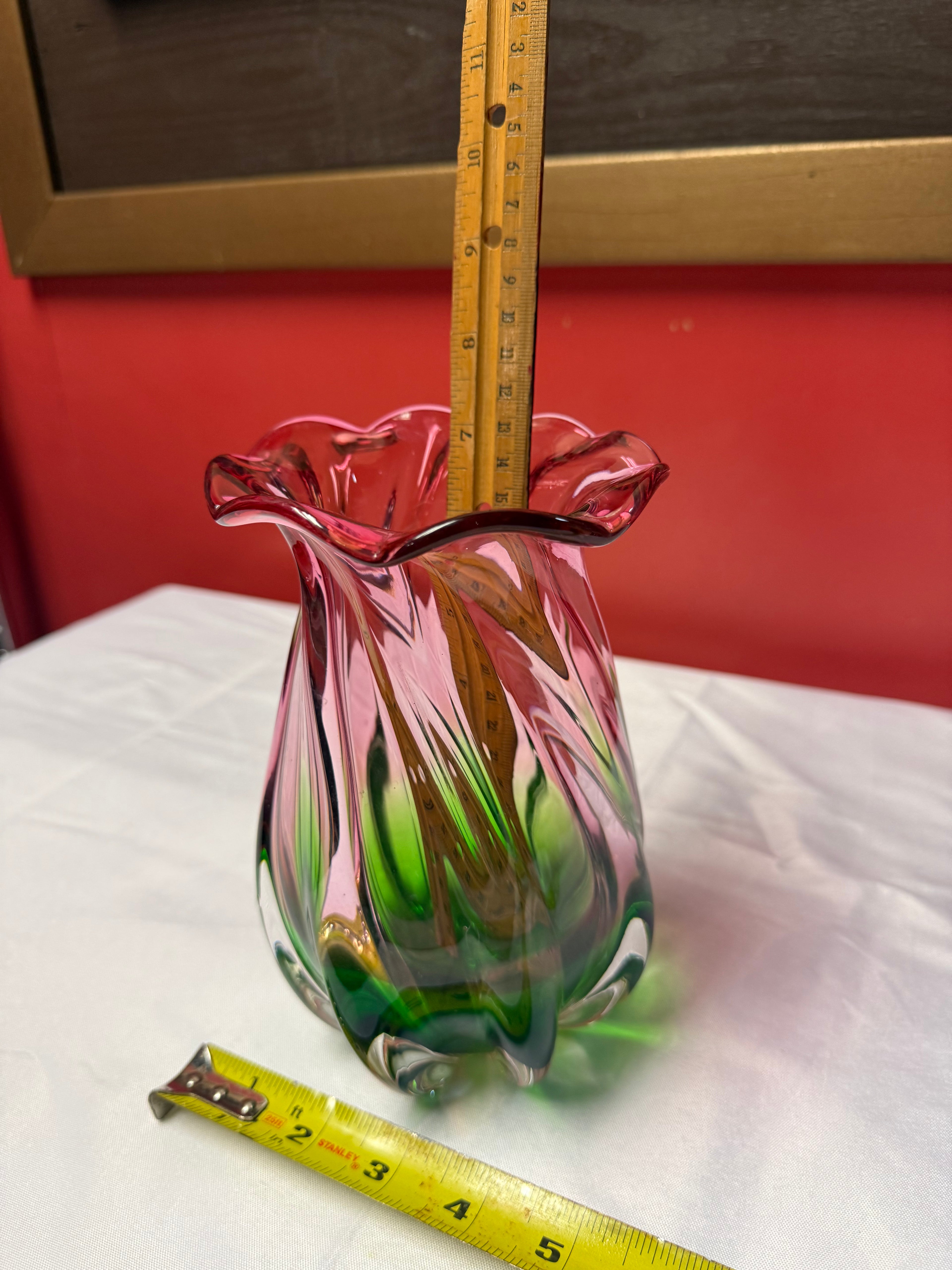 Vintage Hand Blown Art Glass Vase Pink Green Swirl Ruffled Rim Heavy 7 Inch